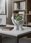 Vaso Decorativo Mãos de Afeto Esculpido Formato Coração Design Exclusivo